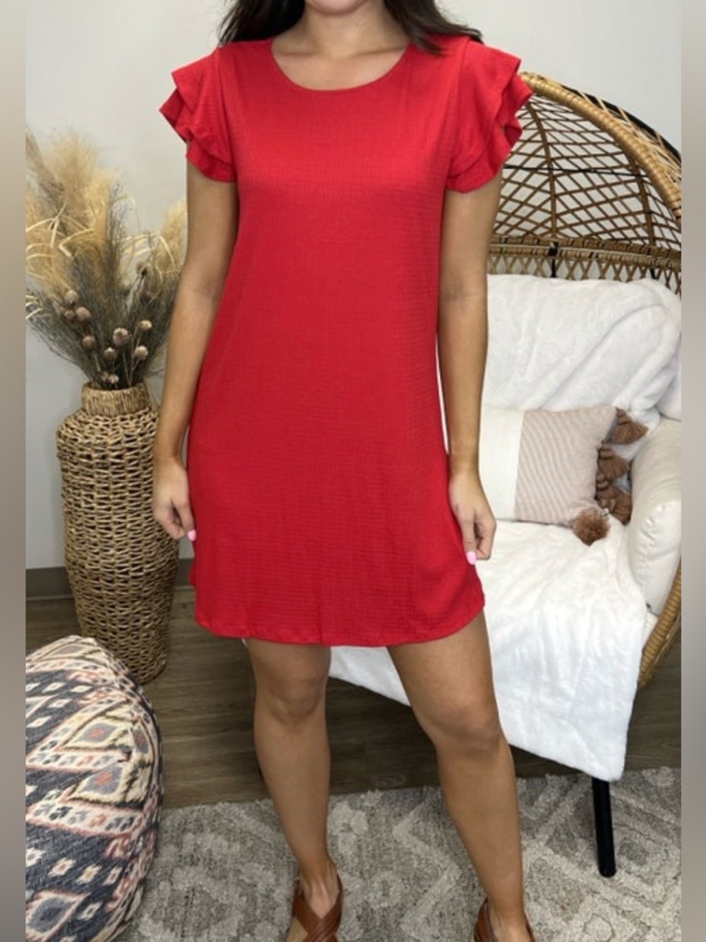 Red flutter sleeve dress - large
